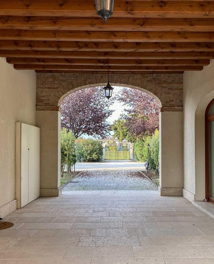 Appartamento C'Est La Vie In Barchessa Veneta Fiesso dʼArtico Exterior foto